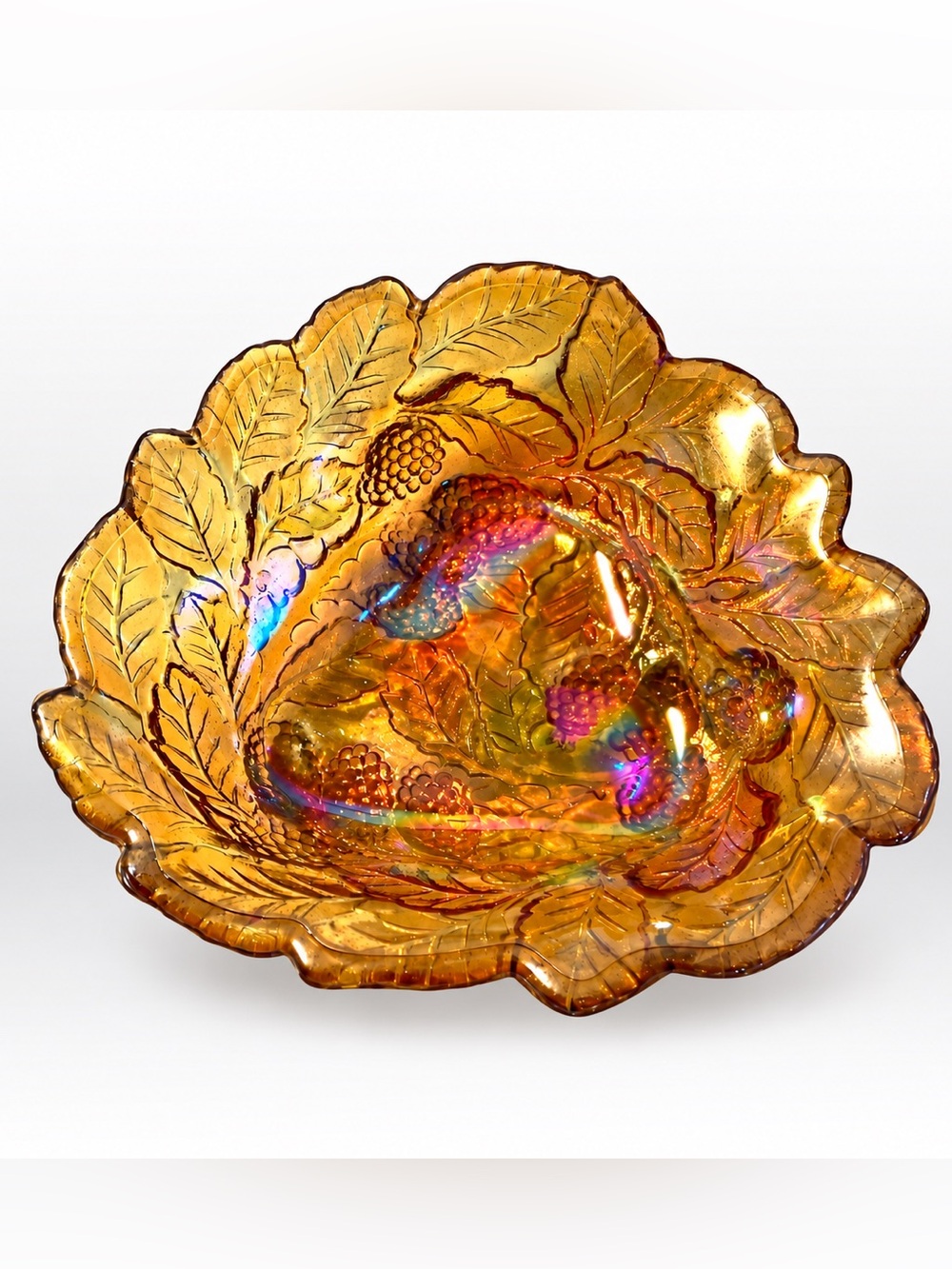 Vintage Fenton Blackberry Bramble Amber Carnival Glass Bowl 7”